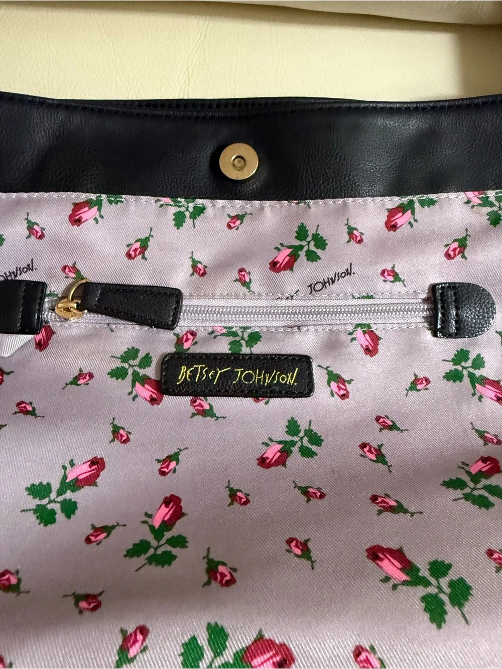 Betsey Johnson Black Shoulder Tote with Gold Chain Straps